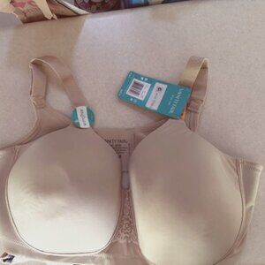 NWT Vanity Fair Bra. Style 71380. Size 42DD